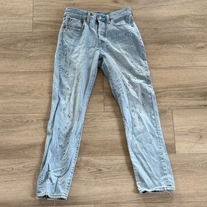 Levi’s Light Wash Studded Straight-Leg Jeans